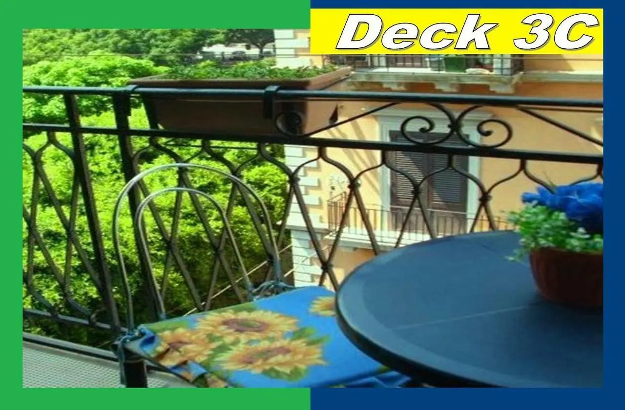 Santa Oliva Homestay Palermo Itália